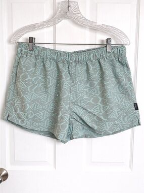 Patagonia Mint and Gray Printed Elastic Waist Shorts